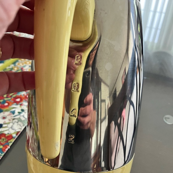 ❤️ EXCELLENT FIESTA COFFEE GO-ALONG 8 Cup ELECTRIC PERCOLATOR YELLOW & CHROME - Picture 12 of 13